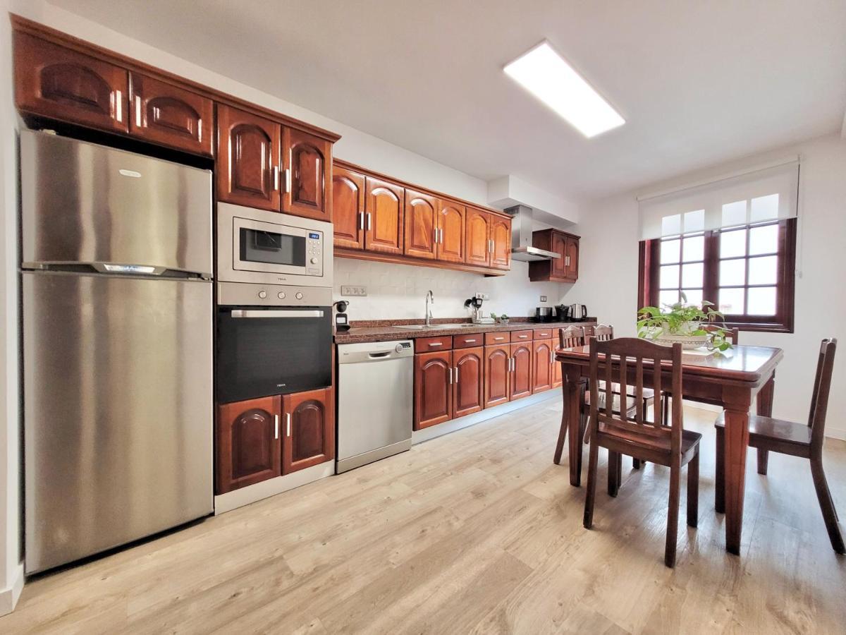 شقة The Balcony House With Free Parking بويرتو ذي لا كروز المظهر الخارجي الصورة
