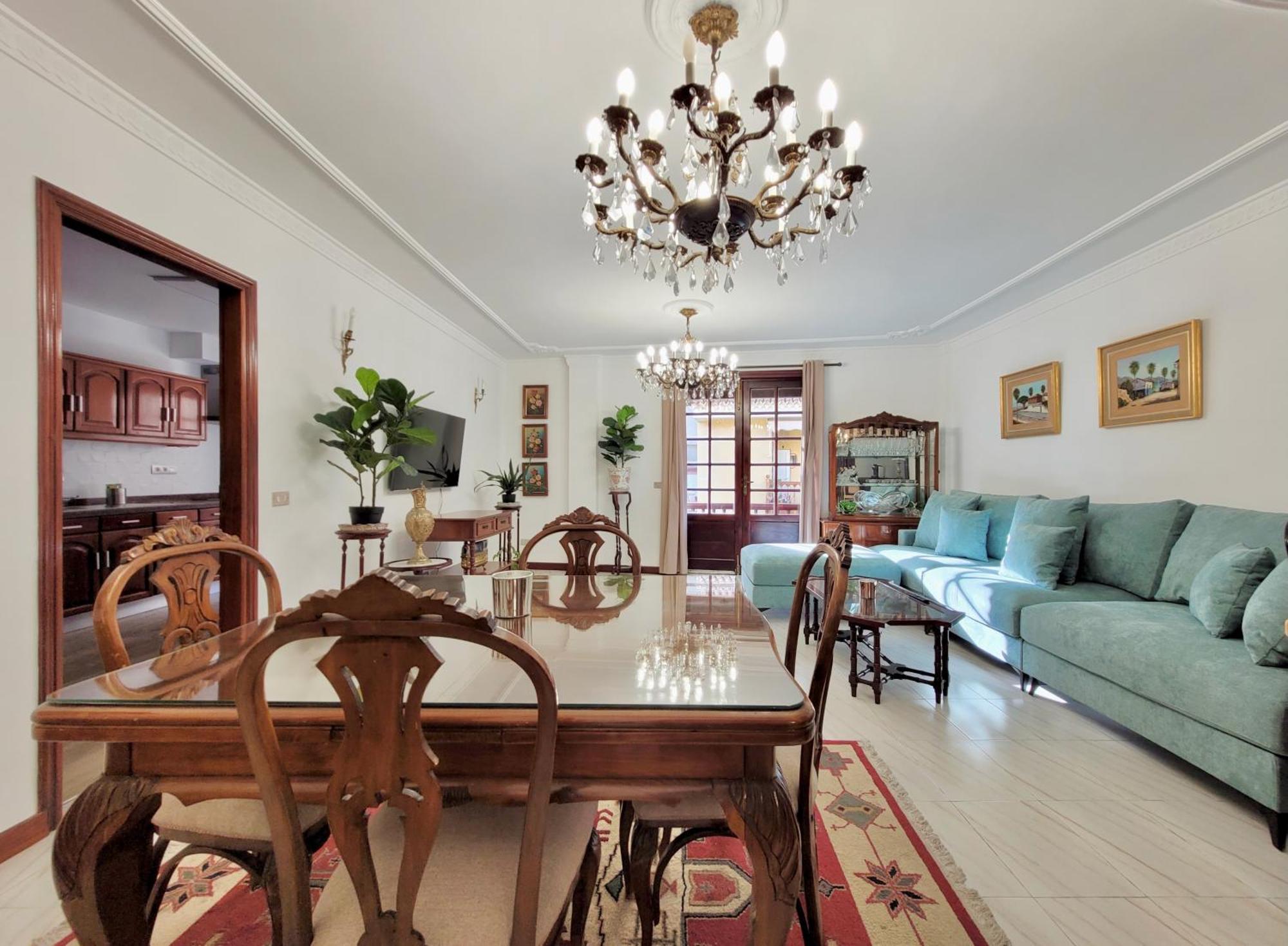 شقة The Balcony House With Free Parking بويرتو ذي لا كروز المظهر الخارجي الصورة