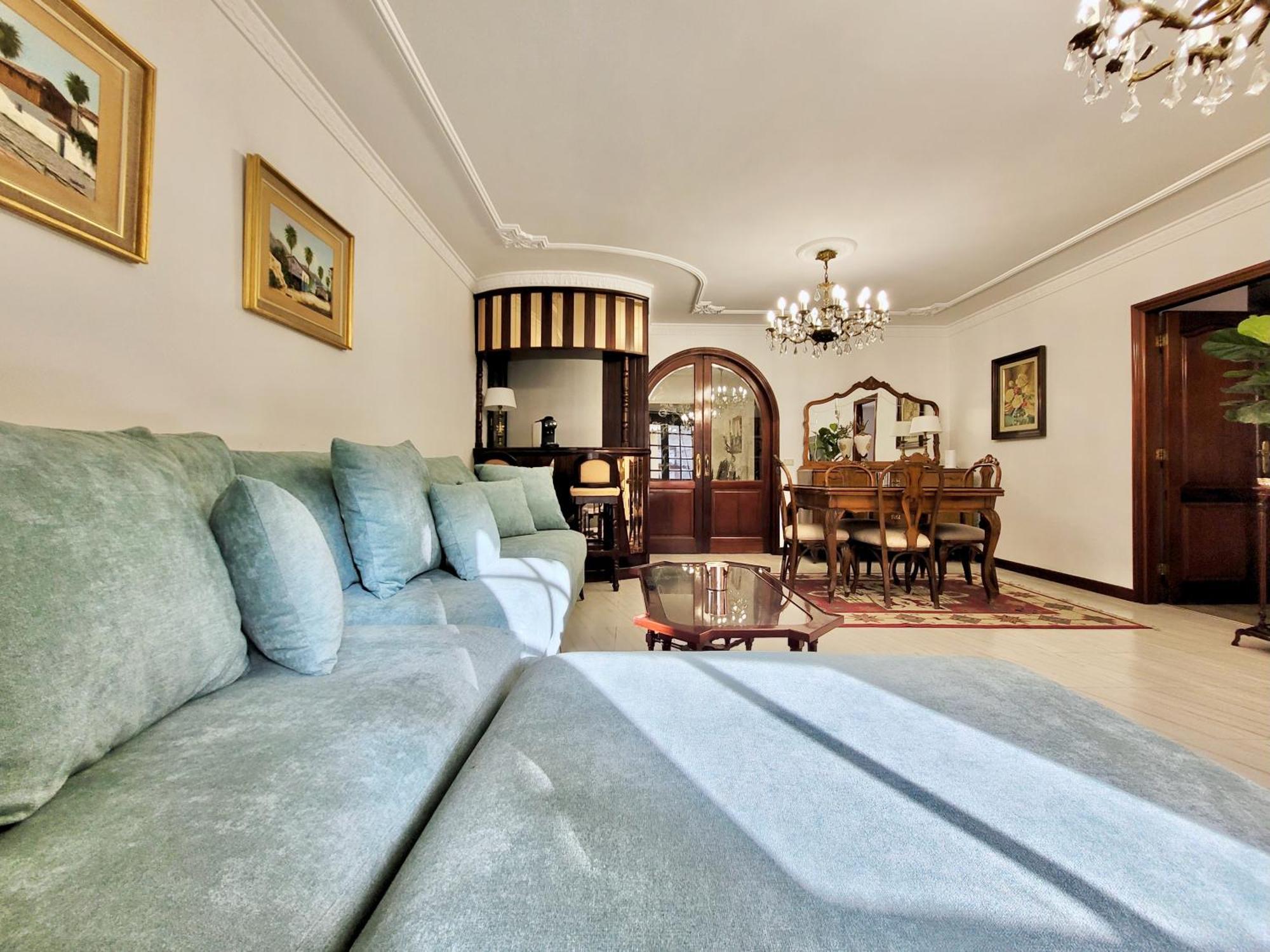 شقة The Balcony House With Free Parking بويرتو ذي لا كروز المظهر الخارجي الصورة